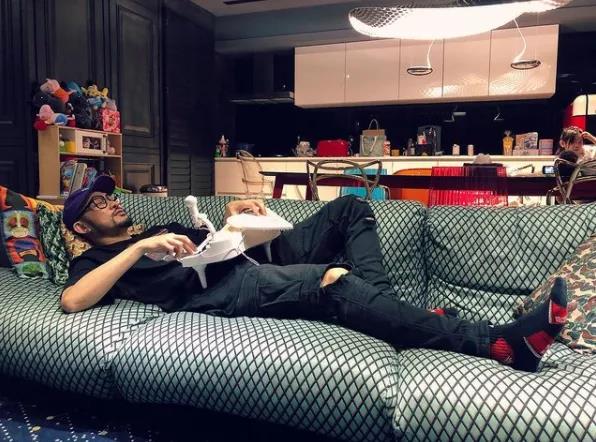 热狗潮玩手办,hotdog热狗的手办