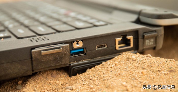 加固笔记本为什么那么“笨重”？看完松下这款笔记本你就明白了