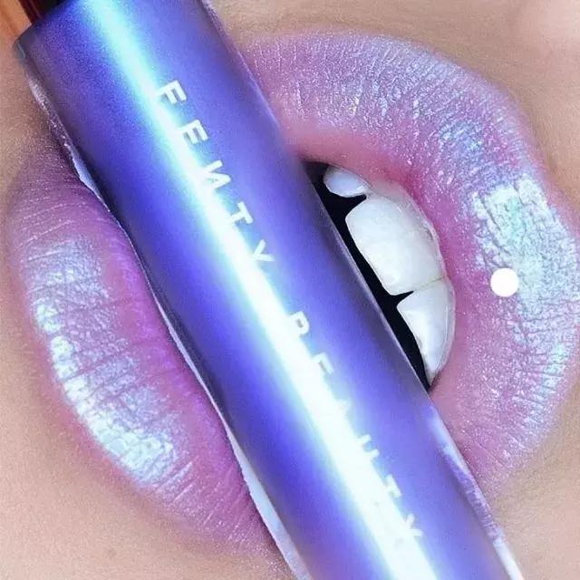 泫雅为什么要丰唇,泫雅太红了怎么办