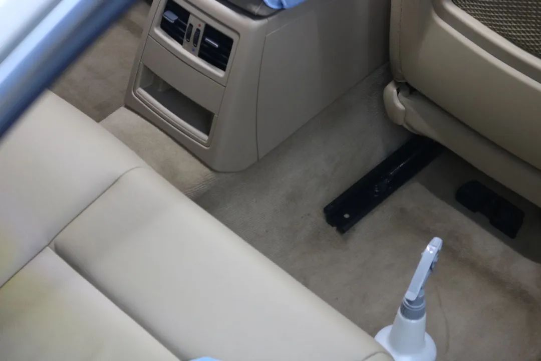 修复二手宝马e90,06宝马e90翻新全过程