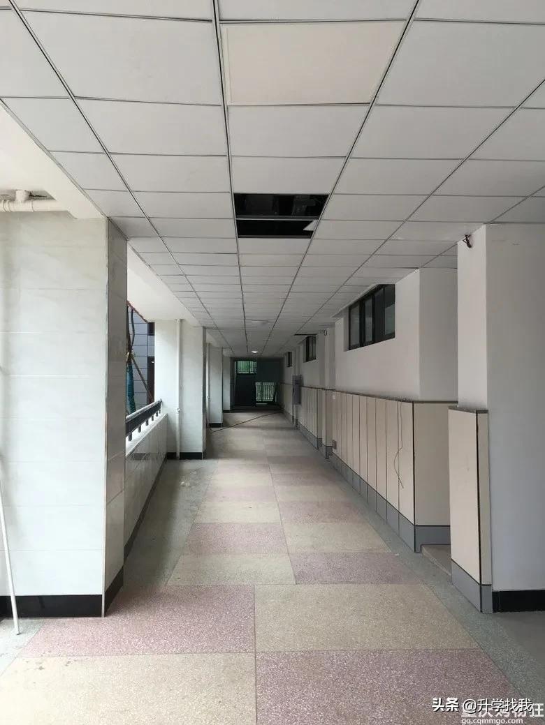 重庆探校|还有12天开学，我去逛了一圈新修的石子山学校