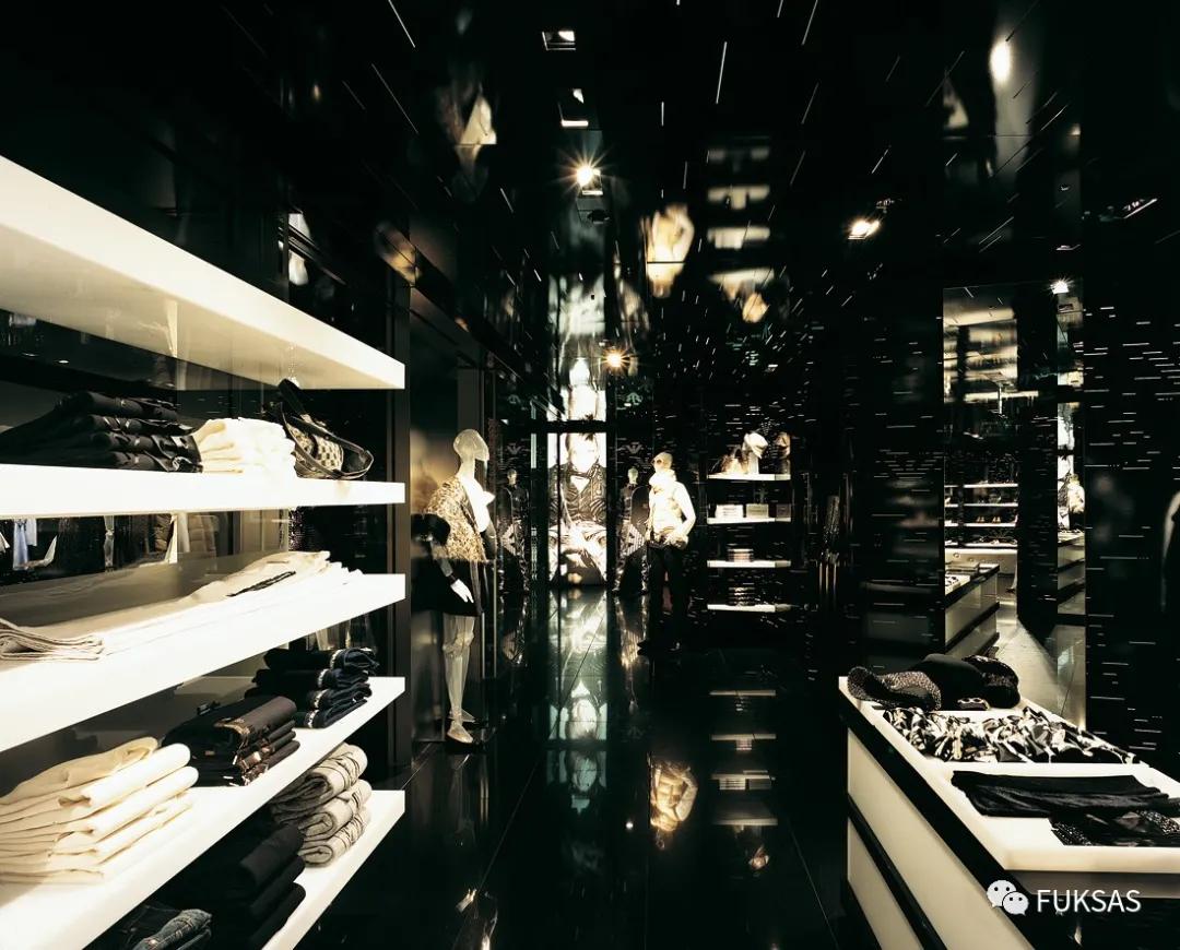 阿玛尼奢侈品店设计,阿玛尼旗舰店设计案例