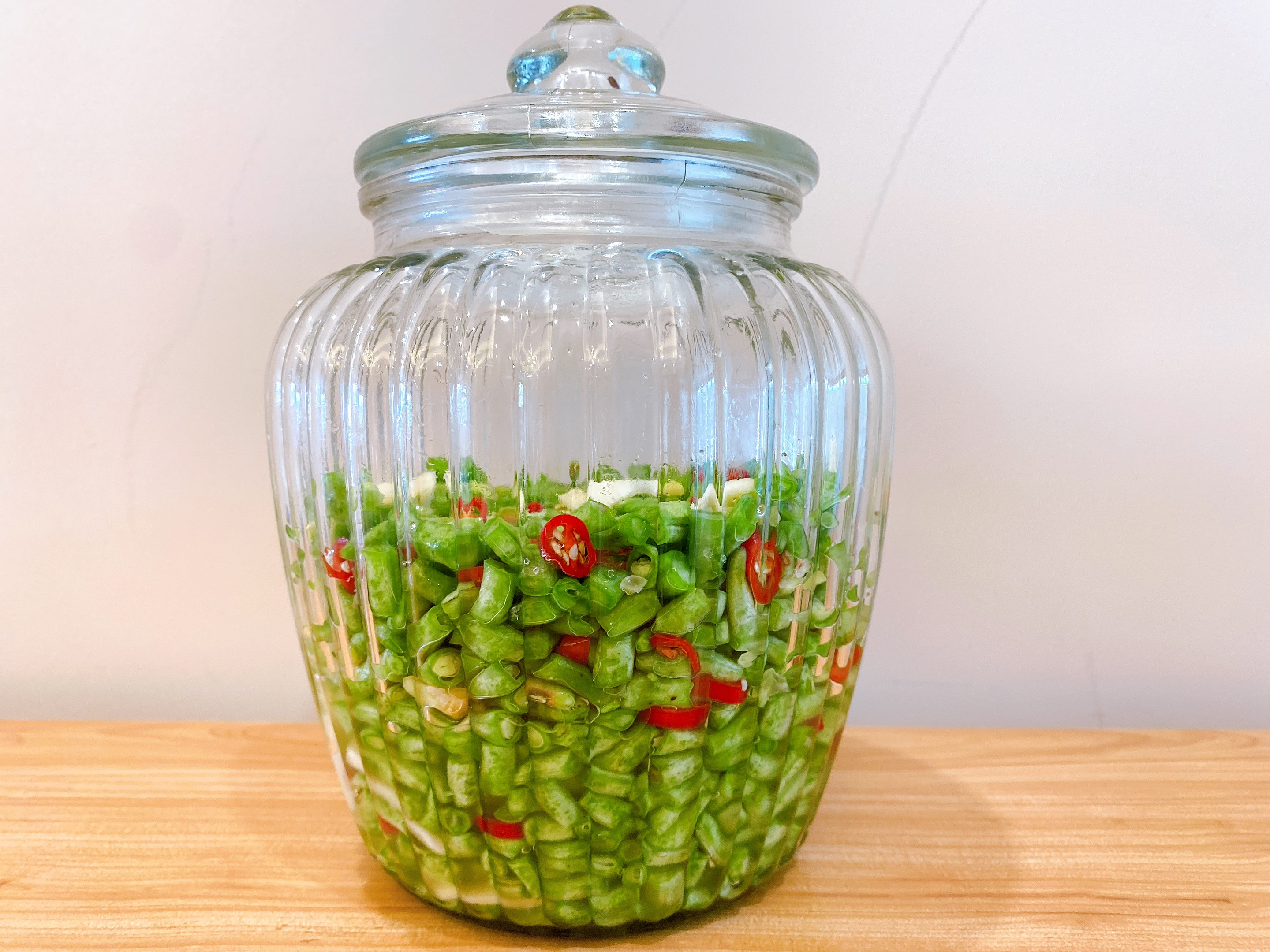 快速自制酸豆角的腌制方法大全,酸豆角怎么腌制才会又脆又好吃