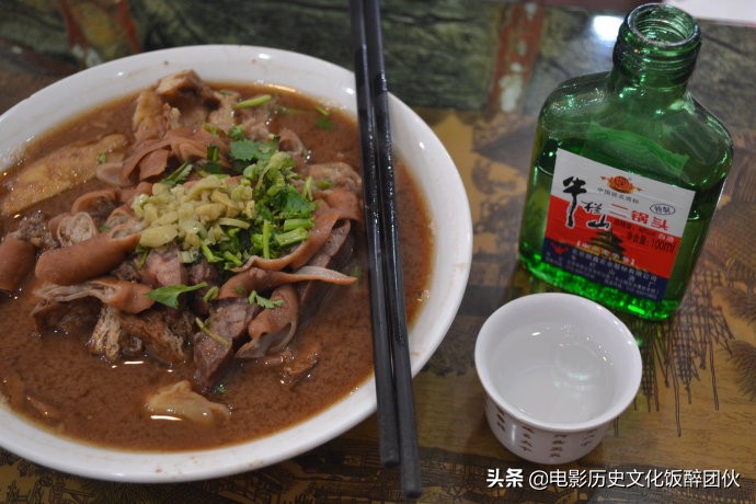 于谦有多喜欢吃卤煮,于谦早餐吃卤煮