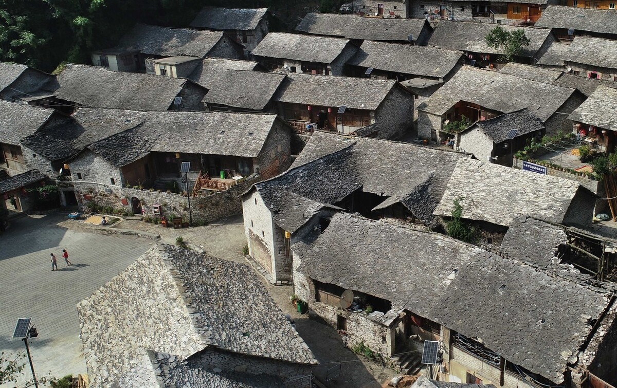 清明假期出游新热点贵州,清明贵州旅游自由行攻略