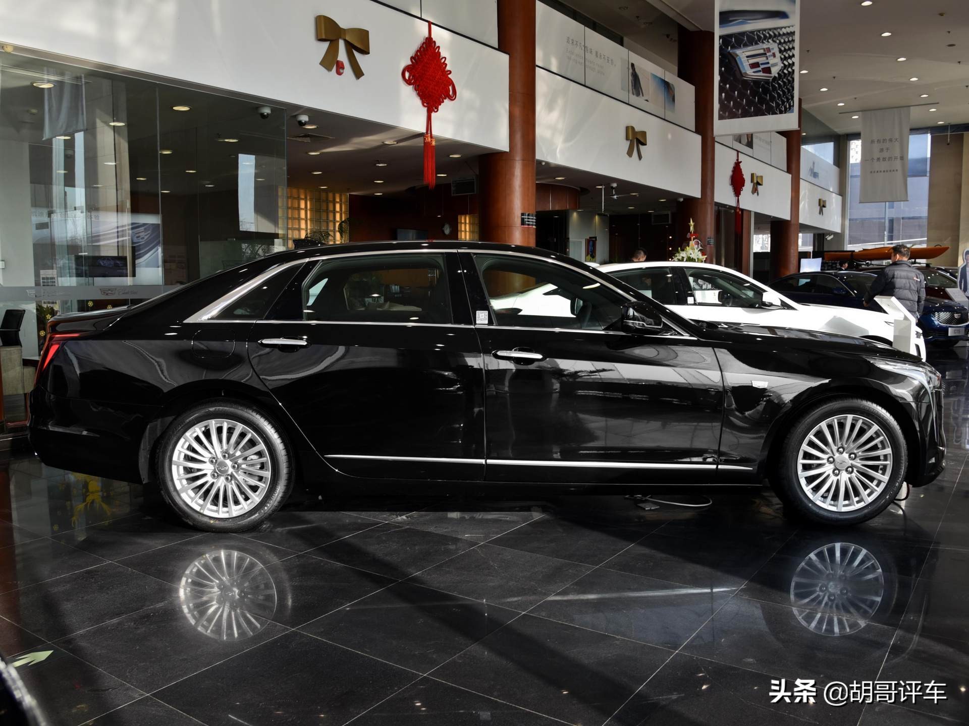 豪华的大型车推荐,大尺寸豪车