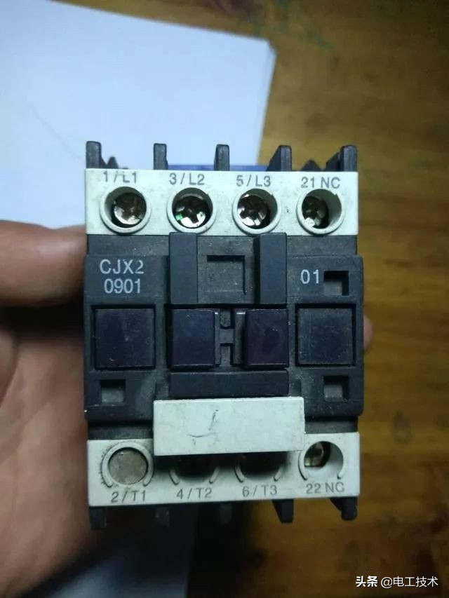 交流接触器怎么会有好多种接线法,手把手教你接触器接线方法