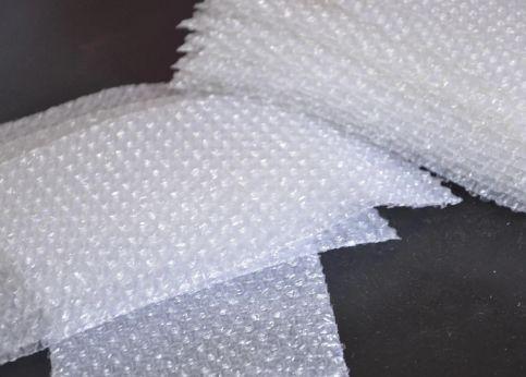 快递里的气泡垫妙用,快递盒里的气泡垫别再扔了