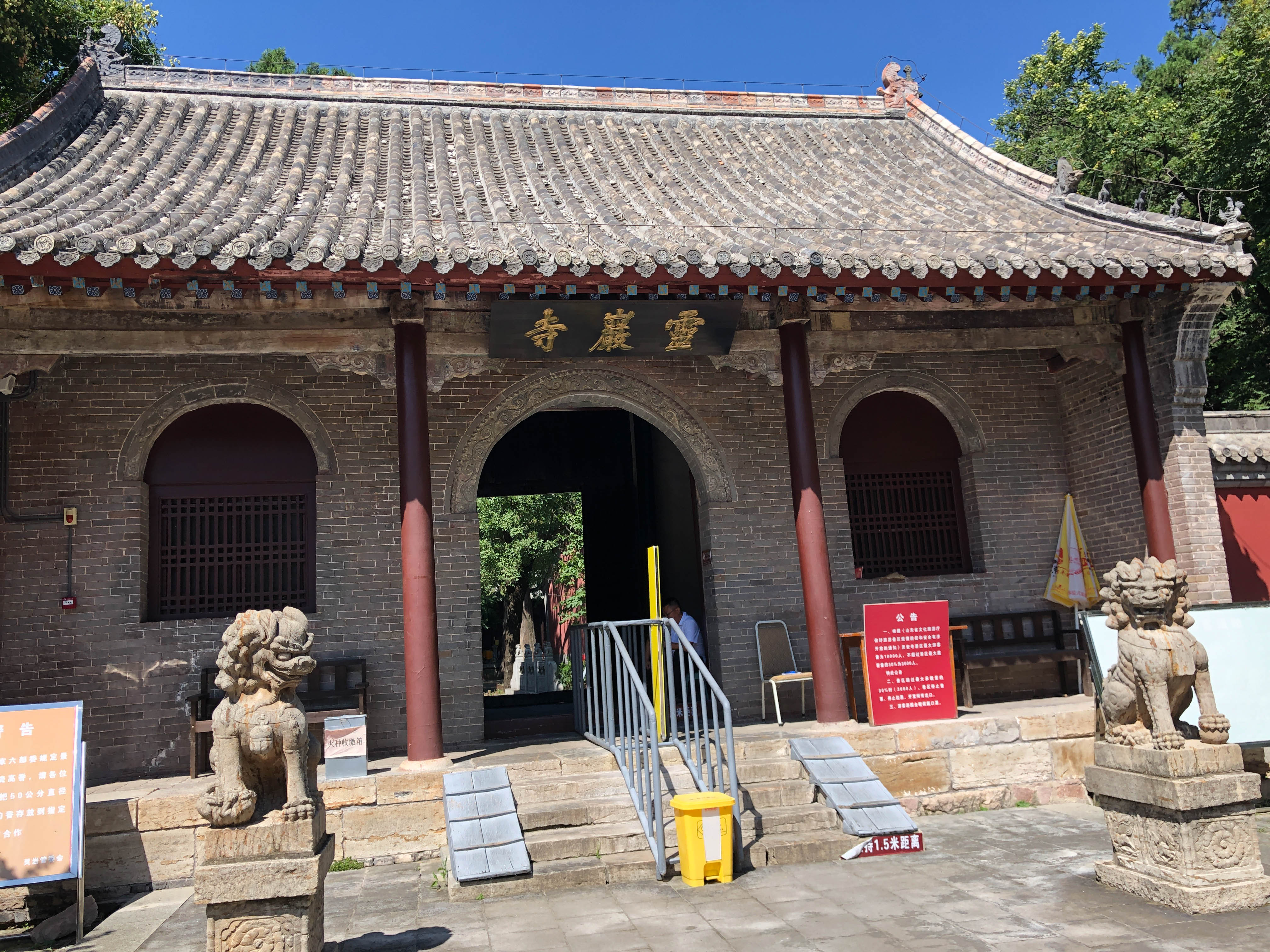 济南千年古刹灵岩寺建筑时间,济南千年古刹灵岩寺