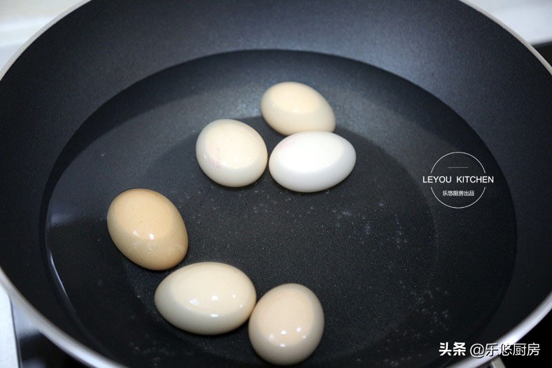 年夜饭肉丸怎么炖好吃又简单,年夜饭必备的家常菜萝卜肉丸子