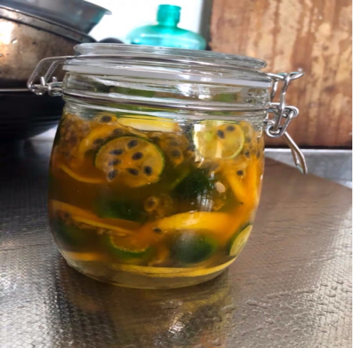 美白又解渴柠檬百香果蜜茶,柠檬百香果蜂蜜茶真能美白肌肤