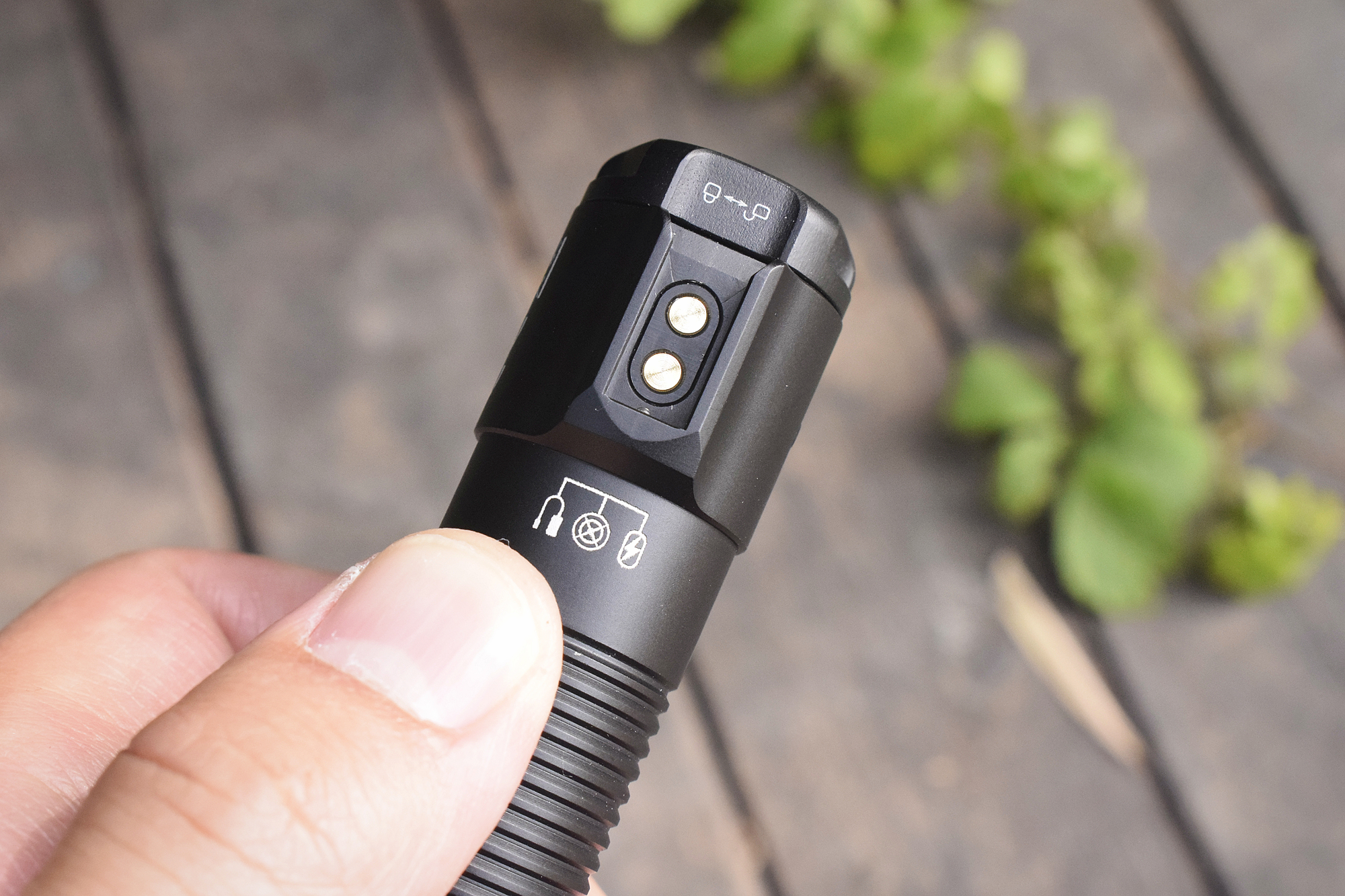 acebeam战术手电p16,acebeam捍卫者p15