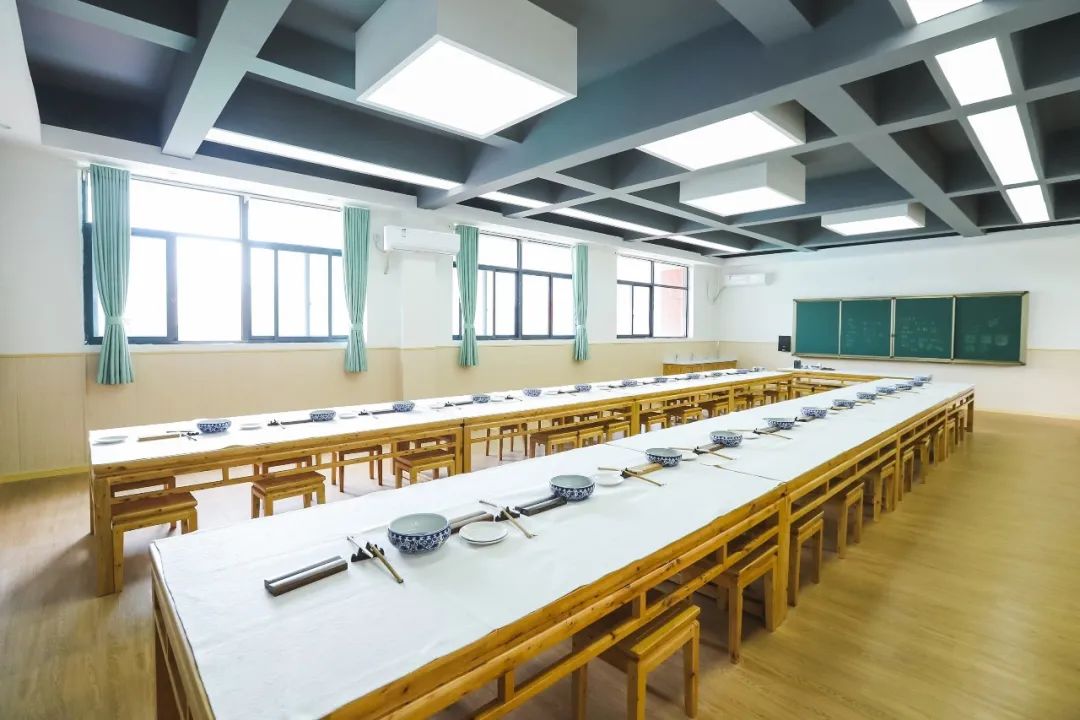 绵阳东辰聚星国际学校建设公告,冉冉升起的一颗新星完整视频