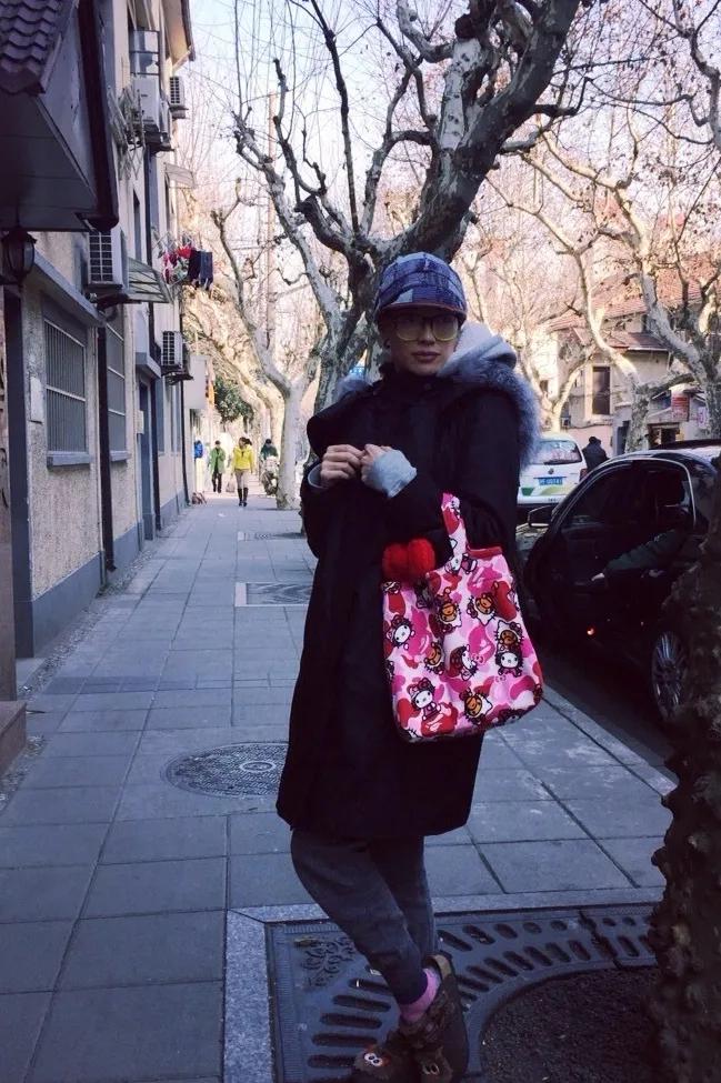 舒淇晒两人合照为丈夫庆生,舒淇与老公十指紧扣甜蜜恩爱