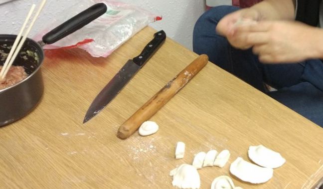 在英国留学怎么做饭吃,英国留学做饭讲究