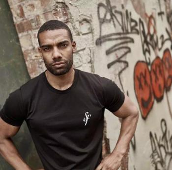 球星有多赚钱,皮克除了踢球还在干嘛