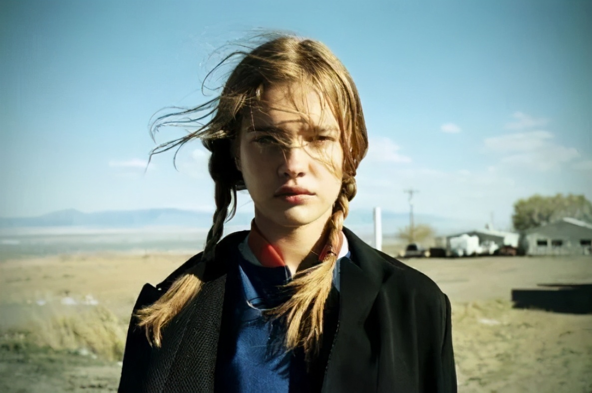 俄罗斯乡下水果妹，她凭什么头婚嫁英国贵族，二婚成LV太子妃？