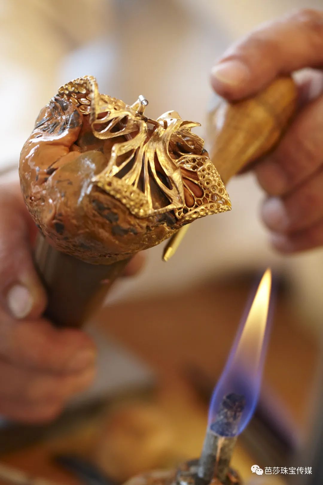 《三十而已》中卖了百万的珠宝真的是高订吗？看看真正的高订珠宝什么样