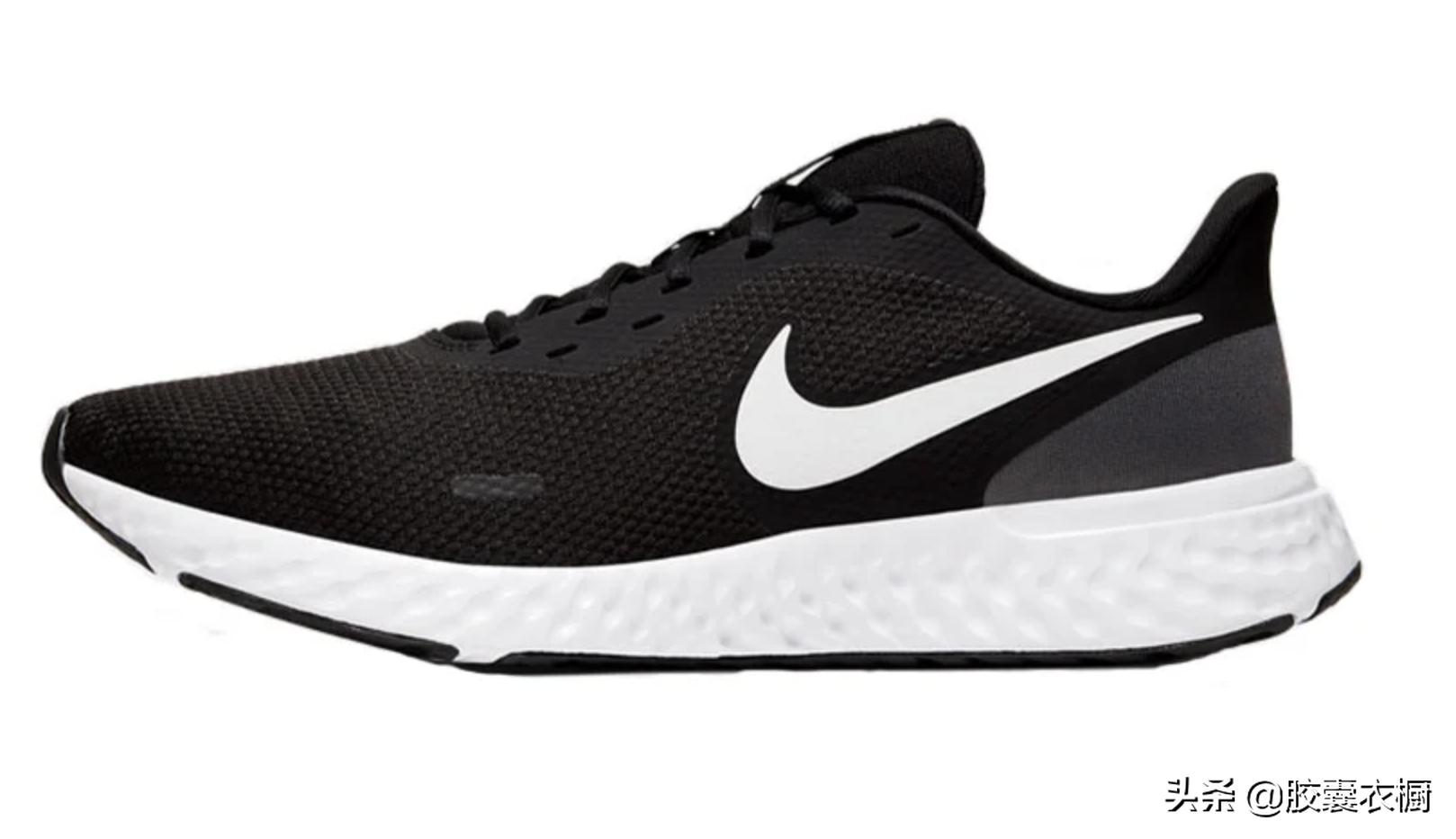 最好的十款男士休闲鞋,12款最舒适的男士步行鞋