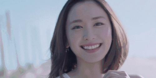 牙黄怎么办这些美白方法了解一下,牙黄最快的美白方法