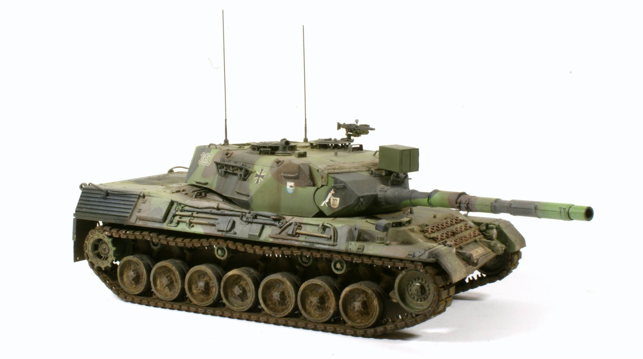 豹1坦克防御,装甲无用论是什么