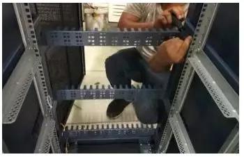 中国移动建立几个4g和5g基站,5g基站安装过程