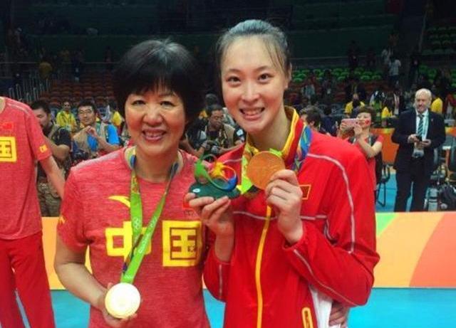 1米92女排国手,中国女排最美队长退役