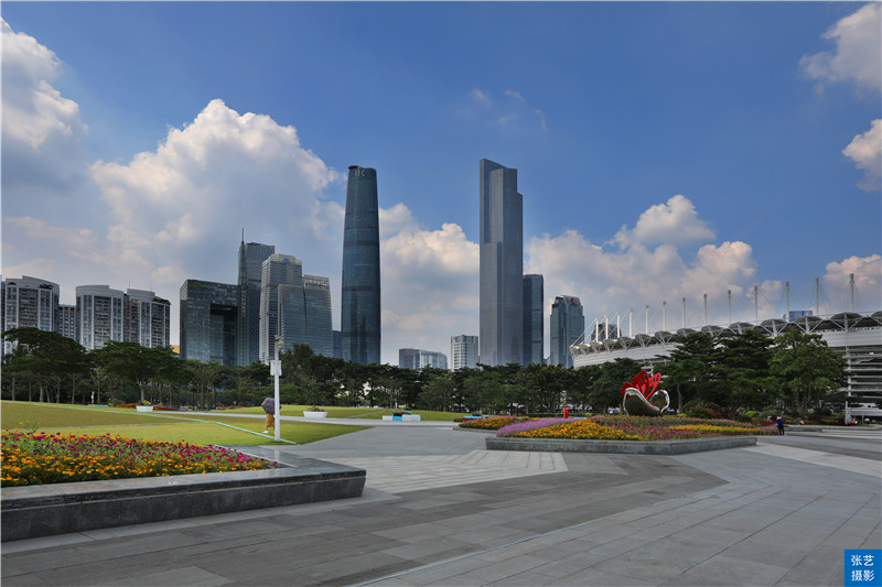 广州人行景观桥最新情况,广州海心沙人行天桥