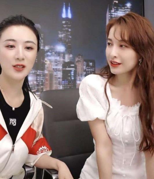 吴昕直播间卖衣服,吴昕直播卖货杜海涛