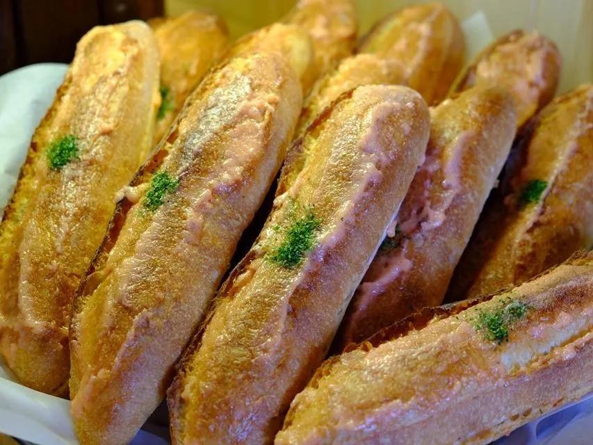 最近最火爆的面包店,老牌面包店探店