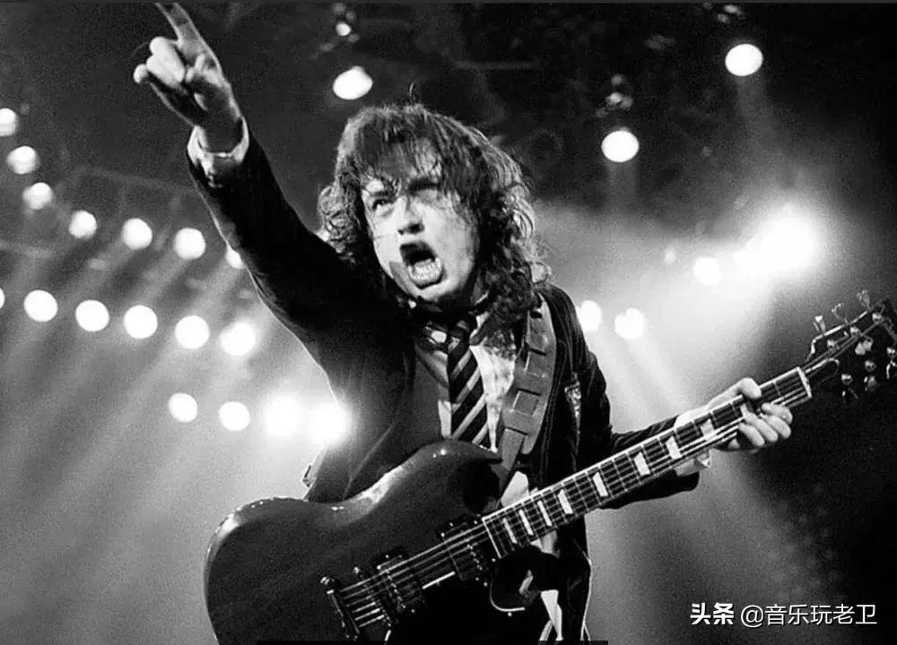 吉他新手学琴注意事项,吉他零基础入门自学怎么拿琴