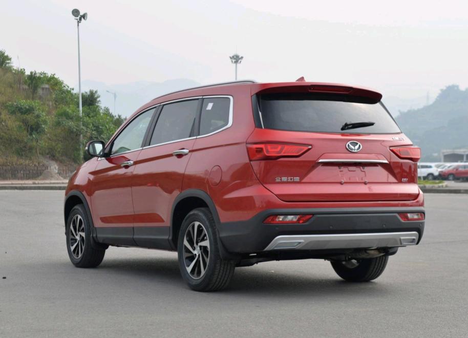 北汽幻速s7七座新款尺寸,北汽幻速s7七座suv报价二手