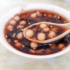 在南京一定要吃的60家店,来南京一定要吃的店