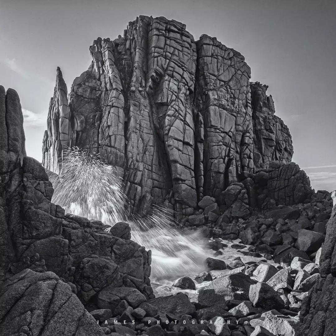 拉丝、雾化、光滑还是倒影,如何拍摄不同的水流效果?