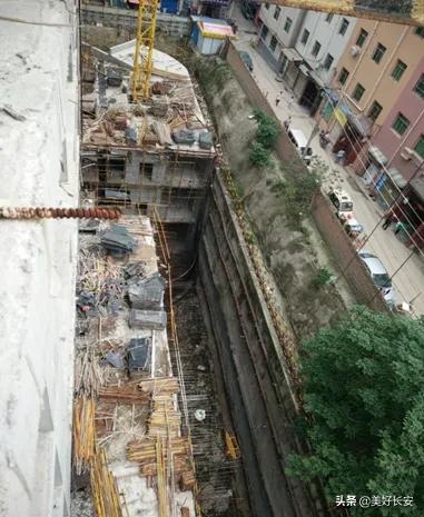 瑗垮畨甯傚ぉ鏈楅泦鍥㈠紑鍙戜簡澶氬皯妤肩洏,鍦ㄨタ瀹夊垰涔扮殑鎴跨粨鏋滅儌灏句簡