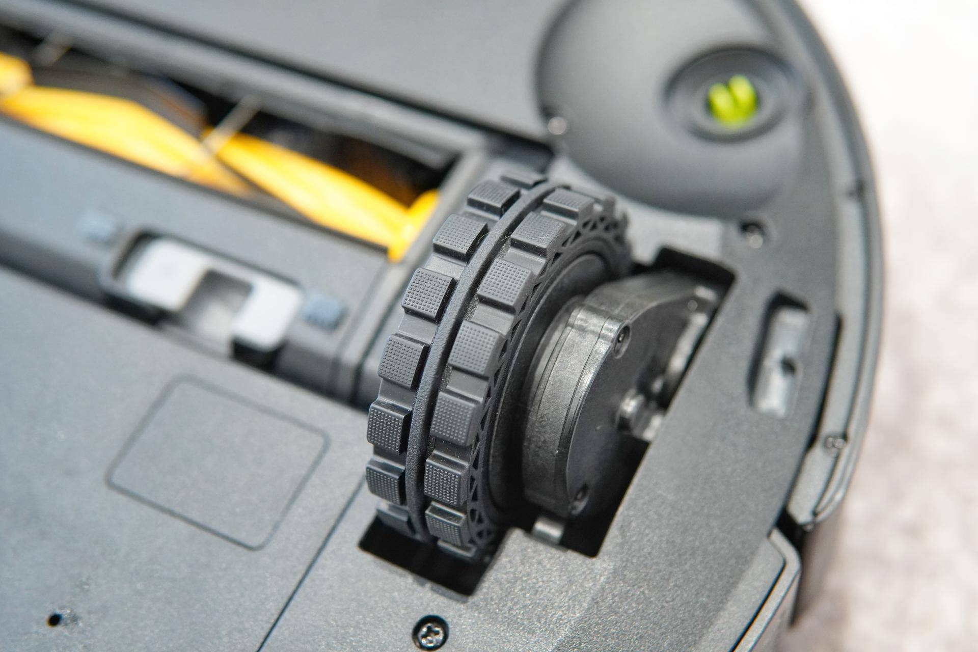 能扫能拖还能除菌？科沃斯地宝DEEBOTN8PRO评测