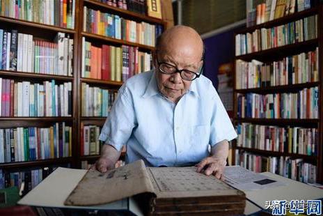 从“小学肄业”到“收藏大亨”,马未都的逆袭之路,何以非议不断