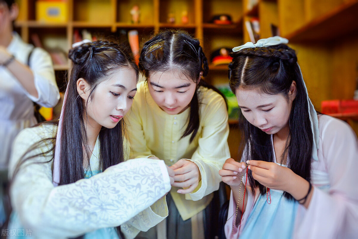 七夕当天有什么风俗习惯,7月7日七夕节有什么习俗