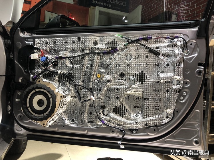 必伟汽车音响喇叭好不好,试听下南昌靓典改装后的丰田亚洲龙