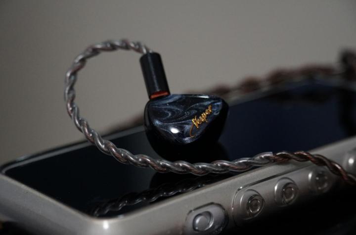 被日本声优代言的中国作坊耳机超乎想象的广东制造不得了