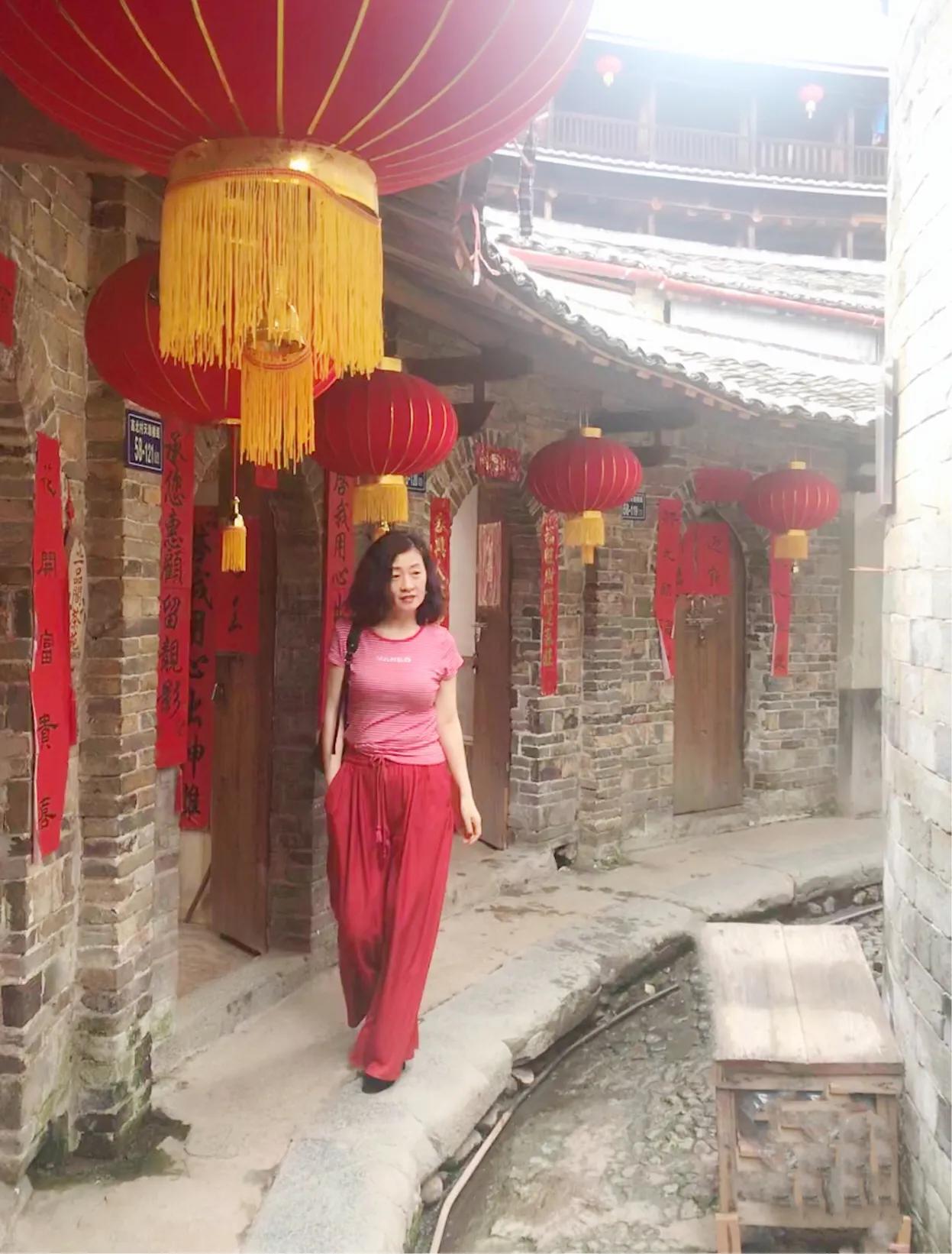 适合30多岁职场女性服装品牌,高端职场女装品牌推荐