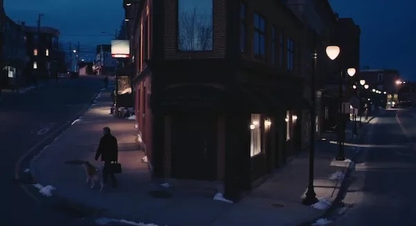 忠犬八公:愿我如星君如月,夜夜流光相皎洁