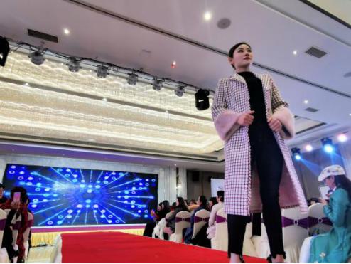 共享美衣:服装界“华为”登陆襄阳,云上衣橱走进万家