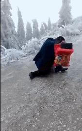 搞笑gif开心一刻原来高手在民间,搞笑gif开心一刻不按常理出牌