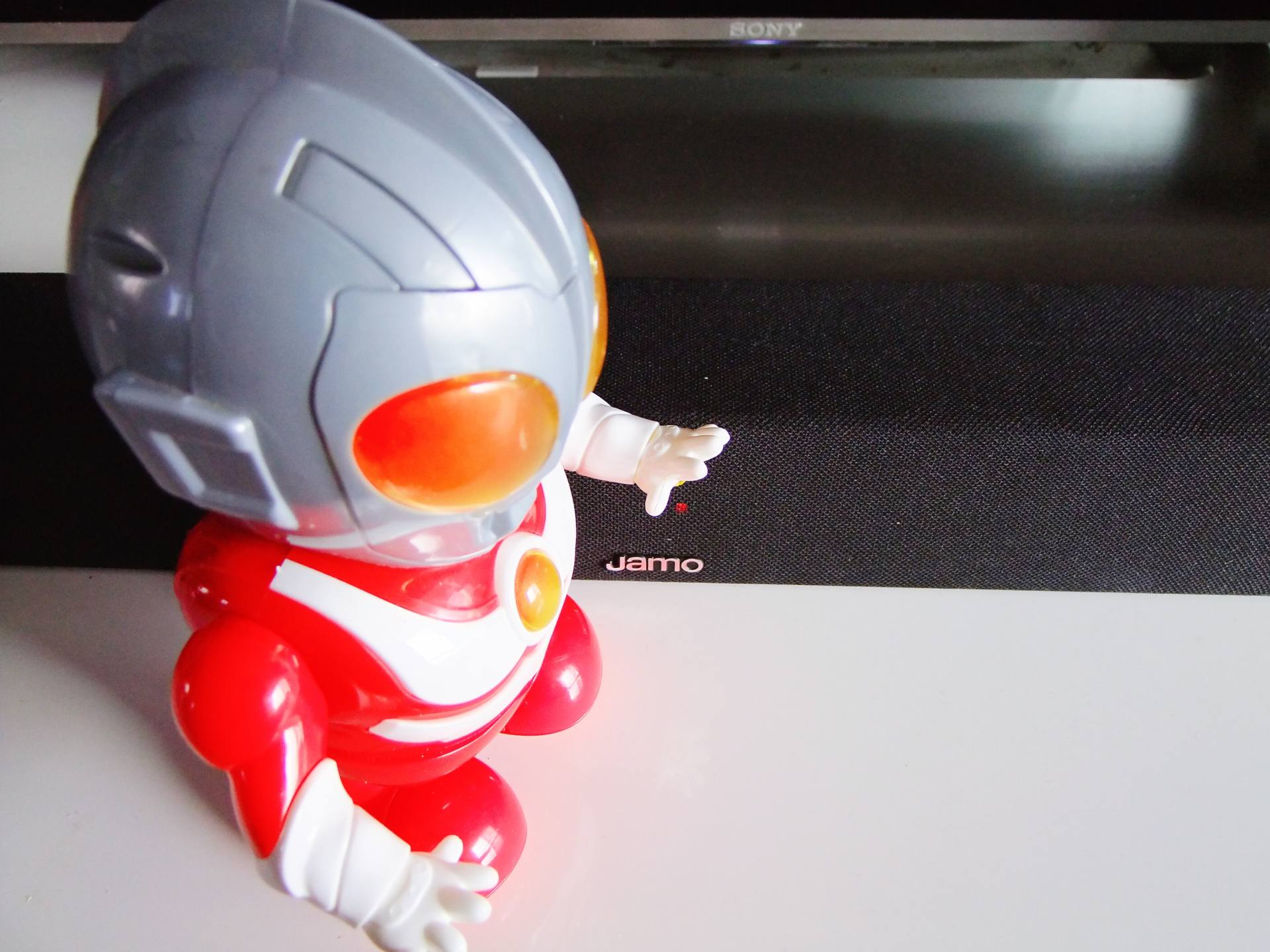 电视音效差怎么办,电视回音壁音响JBL