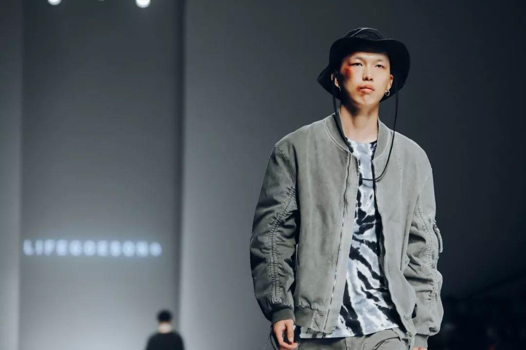 国潮春季新款套装,国潮秋季新款有哪些系列