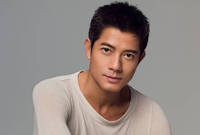 奔驰中国第一任车主,第一代奔驰车主是谁