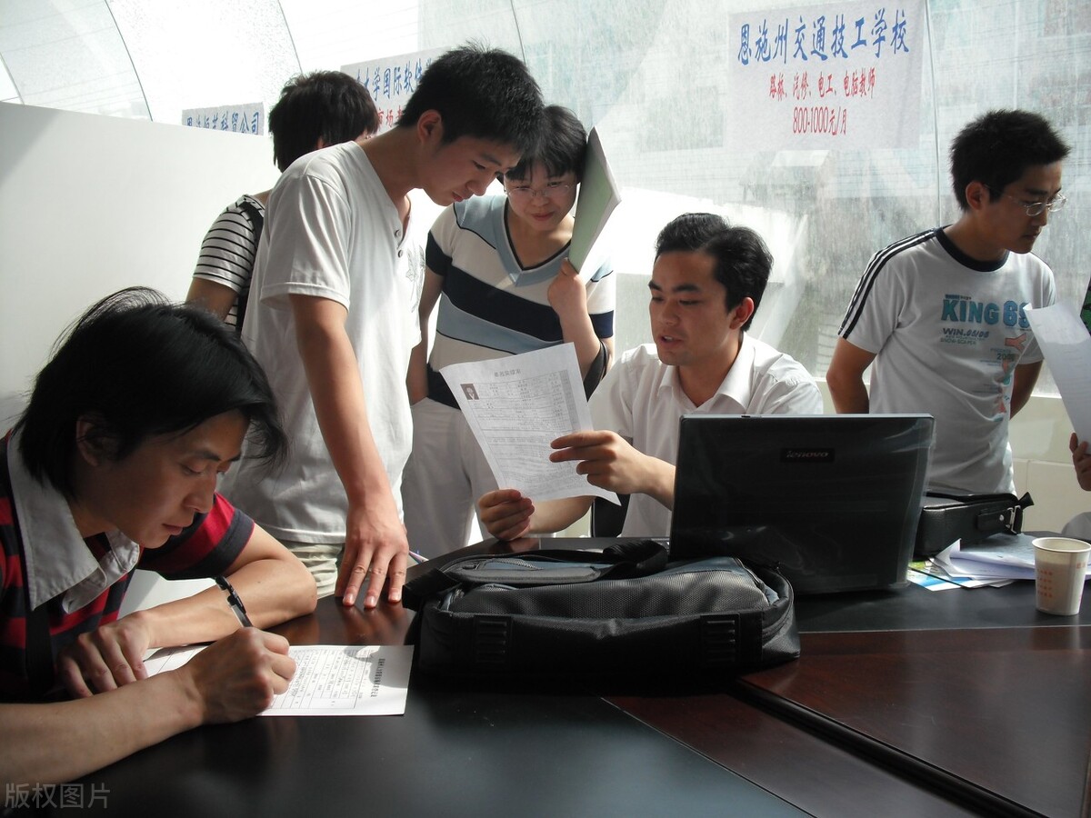 调岗后不胜任新岗位可以仲裁吗,调岗之后不适应可以回原来岗位吗