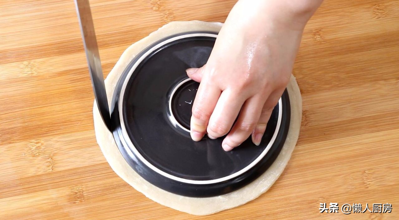 卷菜薄饼怎么做又软又筋道,薄饼面糊怎么和又软又筋道