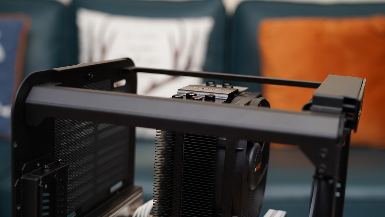 等等*党**的胜利？用5700G打造的暗黑二重制版ITX主机分享